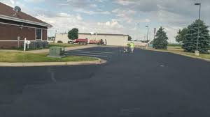 Best Concrete Driveway Installation  in Hyde Park, UT